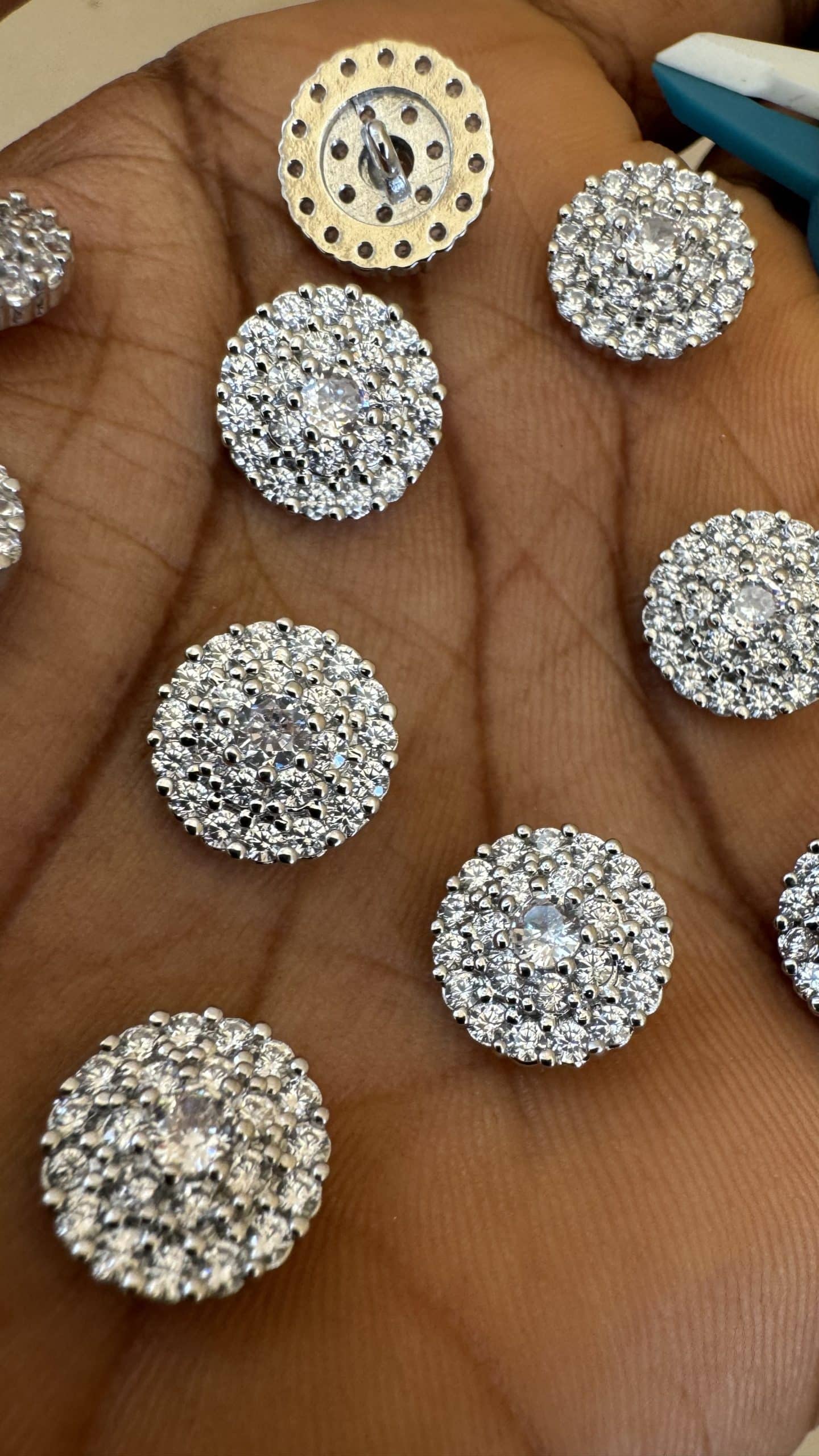 IMG_1977-scaled-1.jpeg FBSMB 062 (15pcs) 12mm - Image 1