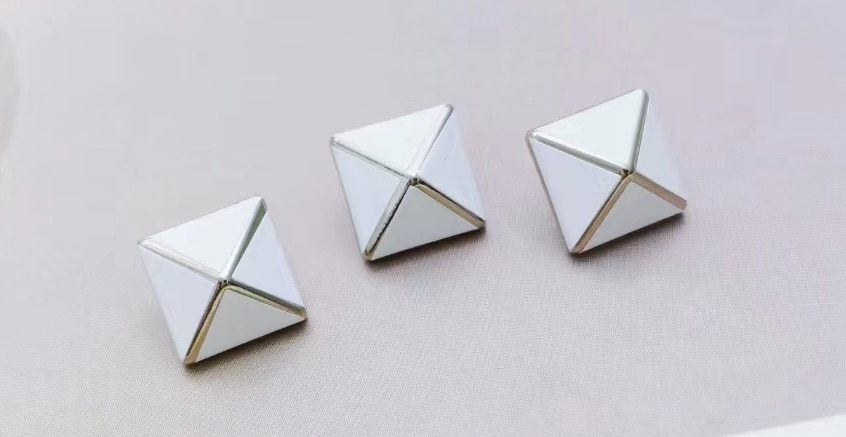 IMG_2981.jpeg FBMS 246 (15pcs) 12mm - Image 1