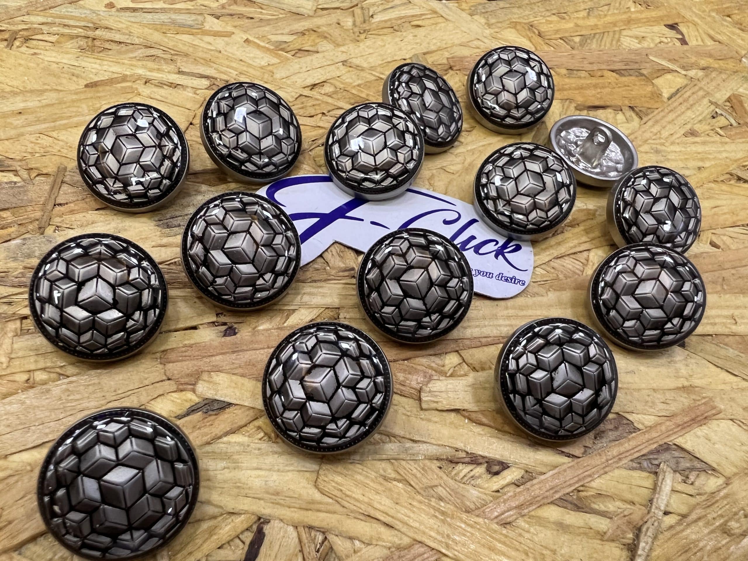 IMG_5505-scaled-1.jpeg FBMX 099 (15pcs) 20mm - Image 1